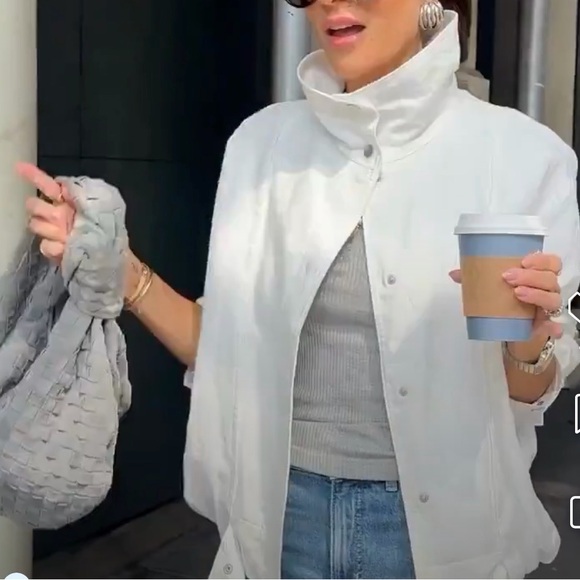 Zara 100% LINEN BOMBER JACKET ZW COLLECTION - Picture 6 of 14